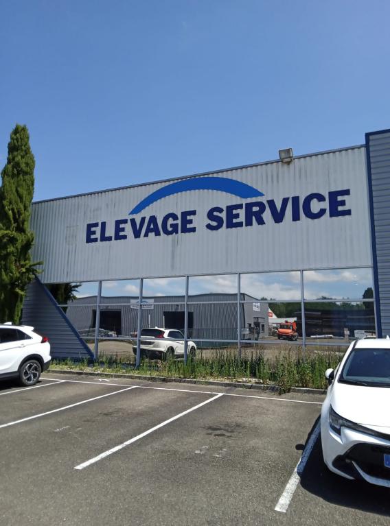 Elevage Service - Enseigne - 40500 Saint-Sever