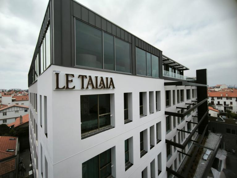 Le TALAIA Hotel - Enseigne et signalétique - 64200 Biarritz