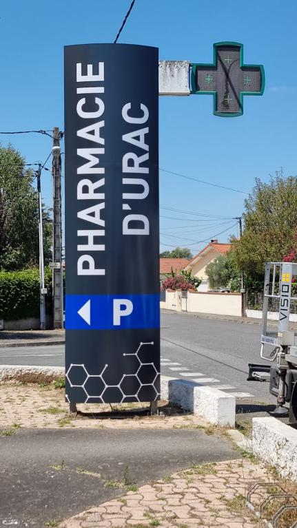 Pharmacie d'Urac - Totem - 65000 Tarbes