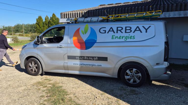 Garbay énergies – décoration véhicule – 40 110 Morcenx